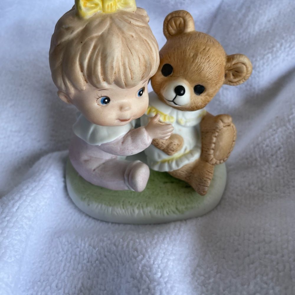 Home Interiors Girl with Teddy Bear 1424 Blonde Baby Figurine